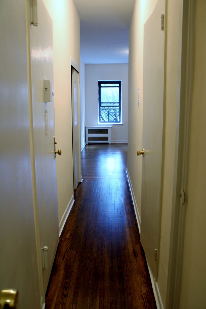 East 81st Street, NYC 10028 - Photo 2