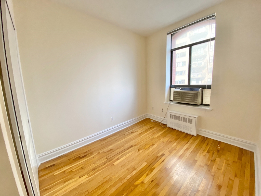 Astor Pl - NO FEE - Photo 5