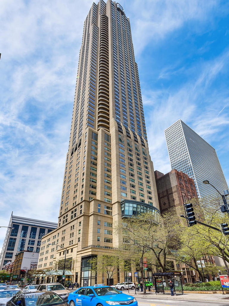 800 North Michigan Avenue - Photo 0