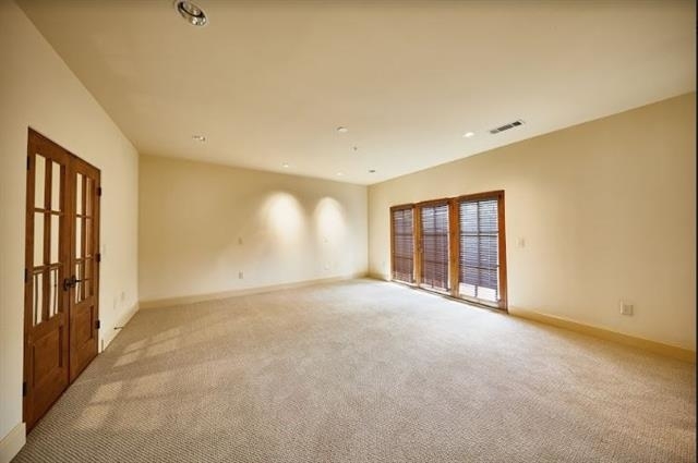 2510 N Henderson - Photo 5