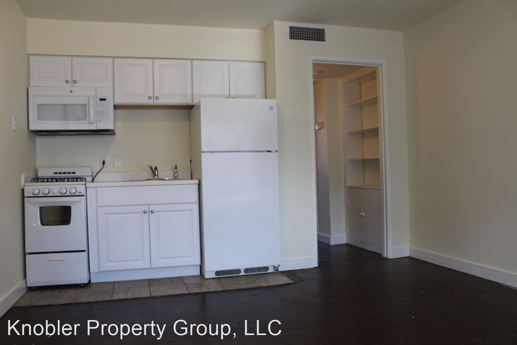 4107 Avondale Avenue 202 - Photo 1