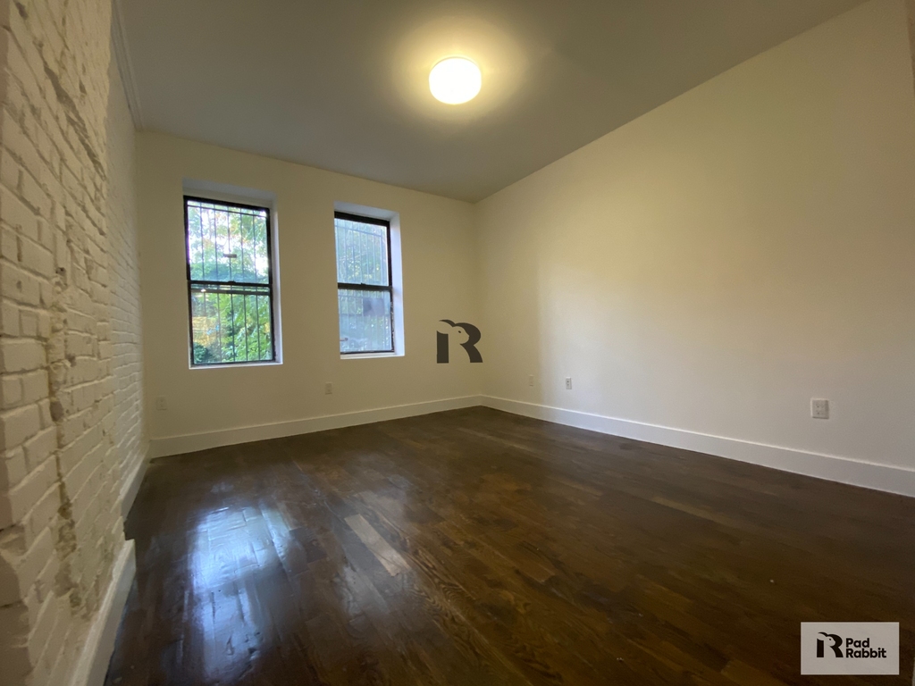 74 Mac Dougal Street - Photo 1