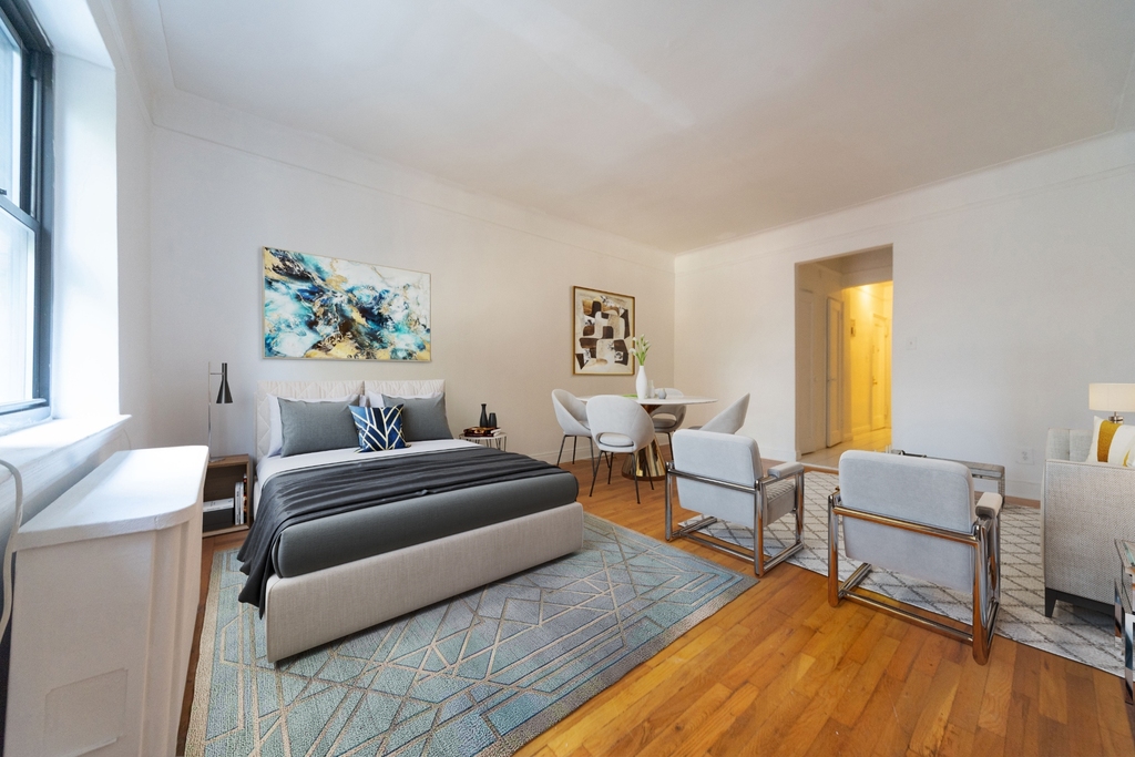 210 East 38th Street - Photo 3