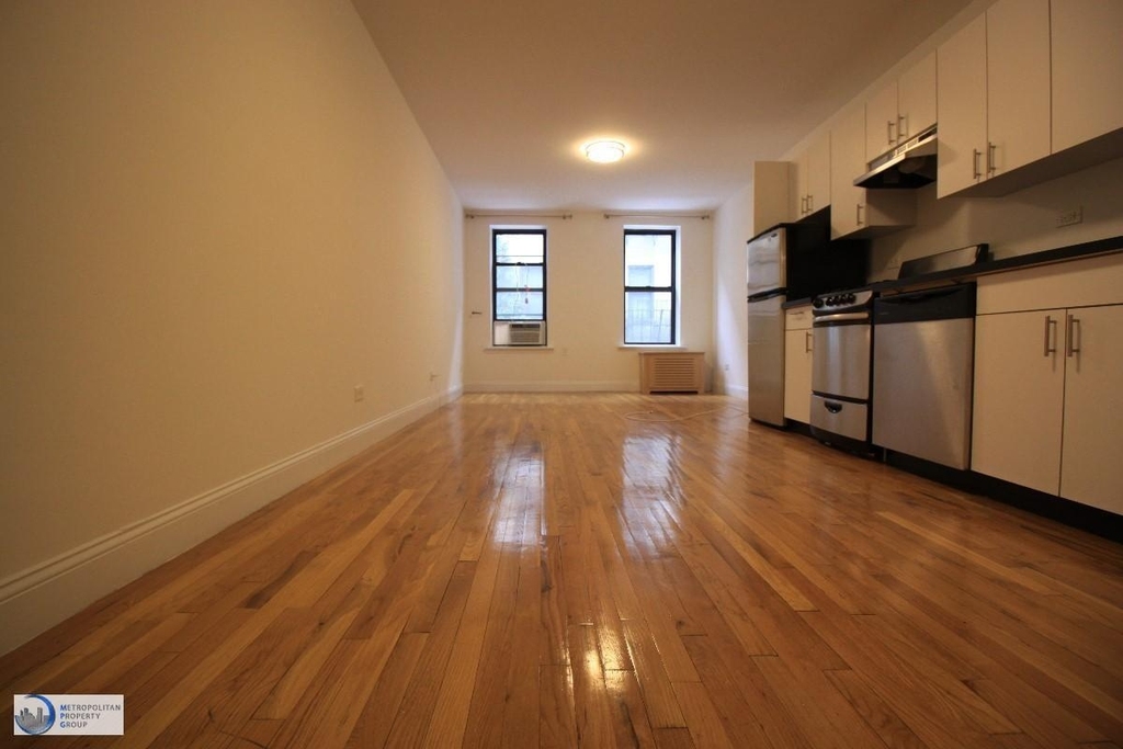 220 East 89th Street - Photo 0