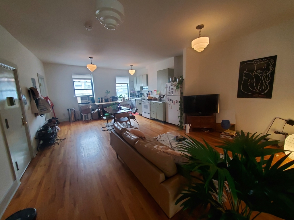 105 Grand Street - Photo 1