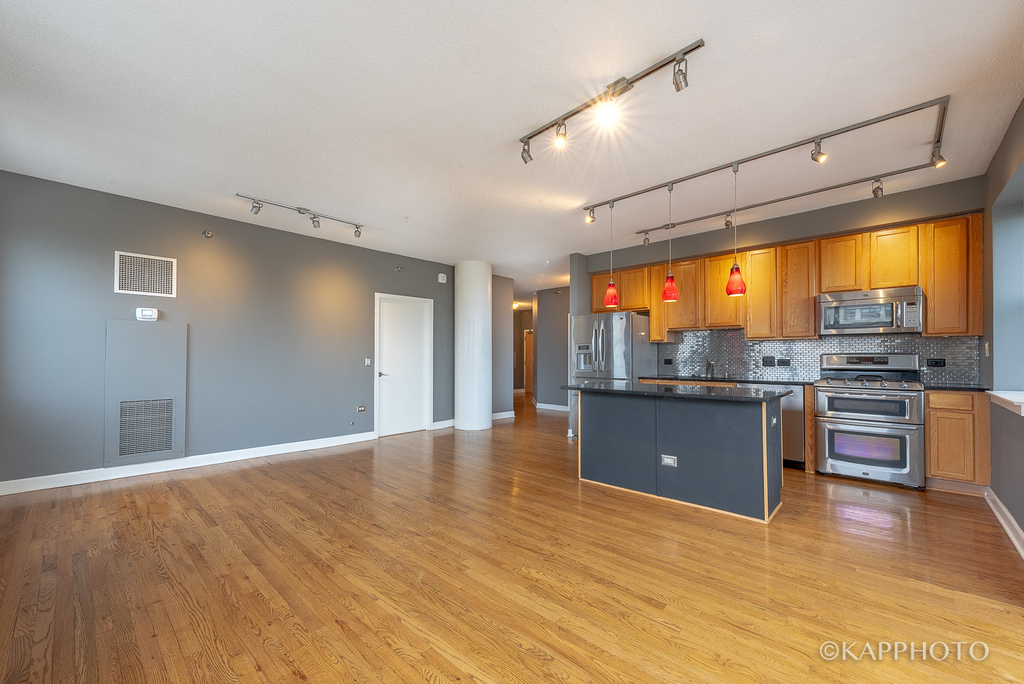 1529 South State Street - Photo 6
