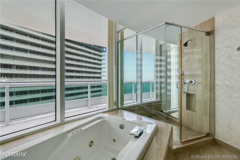 1643 Brickell Ave - Photo 25