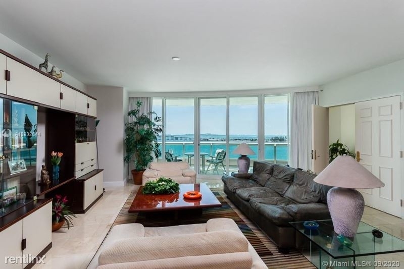 1643 Brickell Ave - Photo 8