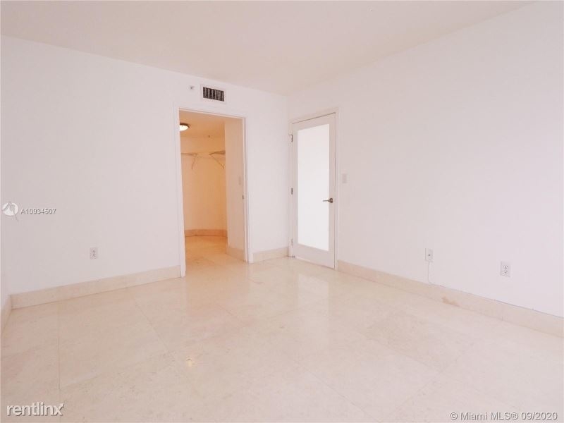 650 West Ave 1002 - Photo 9