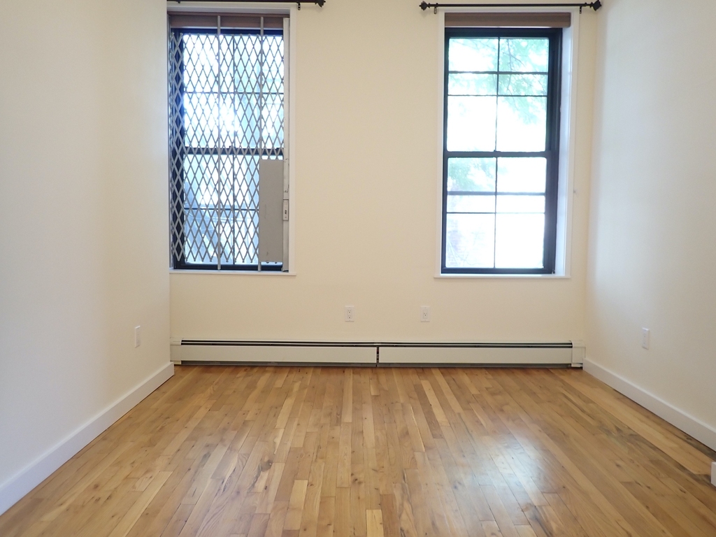 1363 Fulton Street - Photo 4