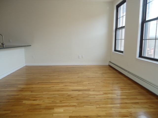 1363 Fulton Street - Photo 1