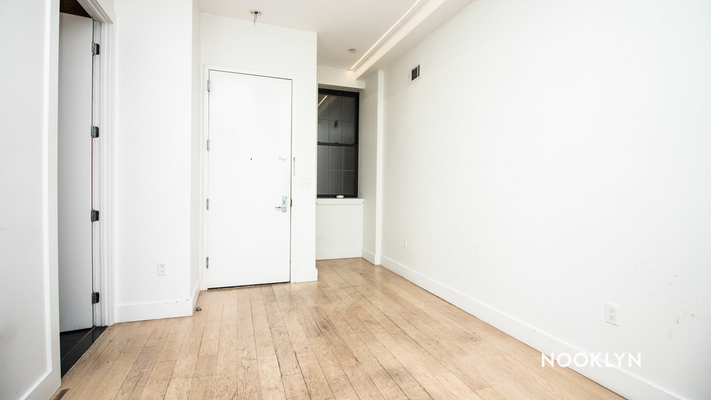 1319 Bedford Avenue - Photo 7