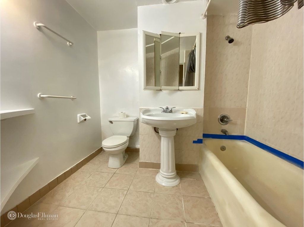 27 West 27th Street - Photo 5