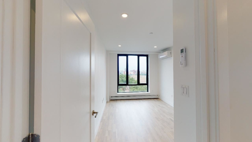 2600 seventh ave - Photo 6