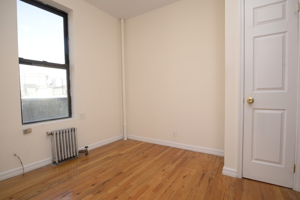 110 St Marks Place - Photo 5