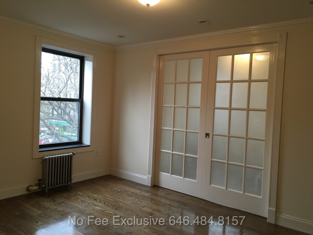 396 E 10th St #3 - Photo 1