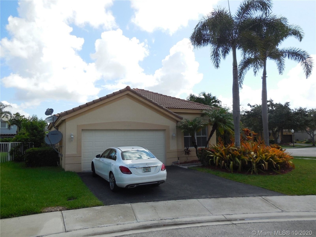 1520 Tamarind Ct - Photo 29