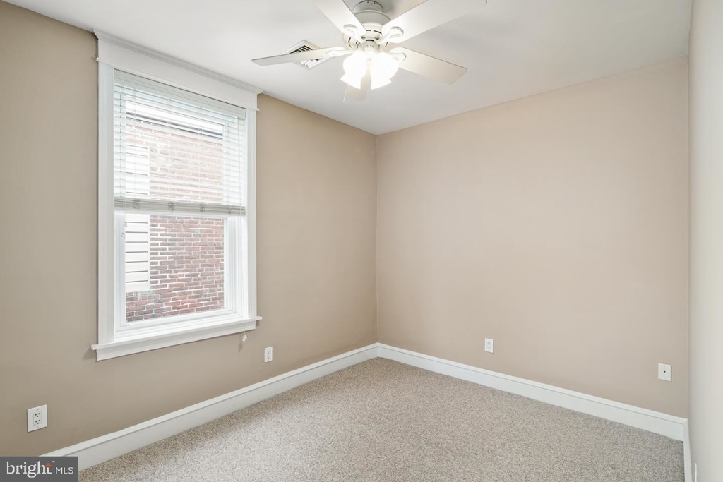 2332 S Broad Street - Photo 9