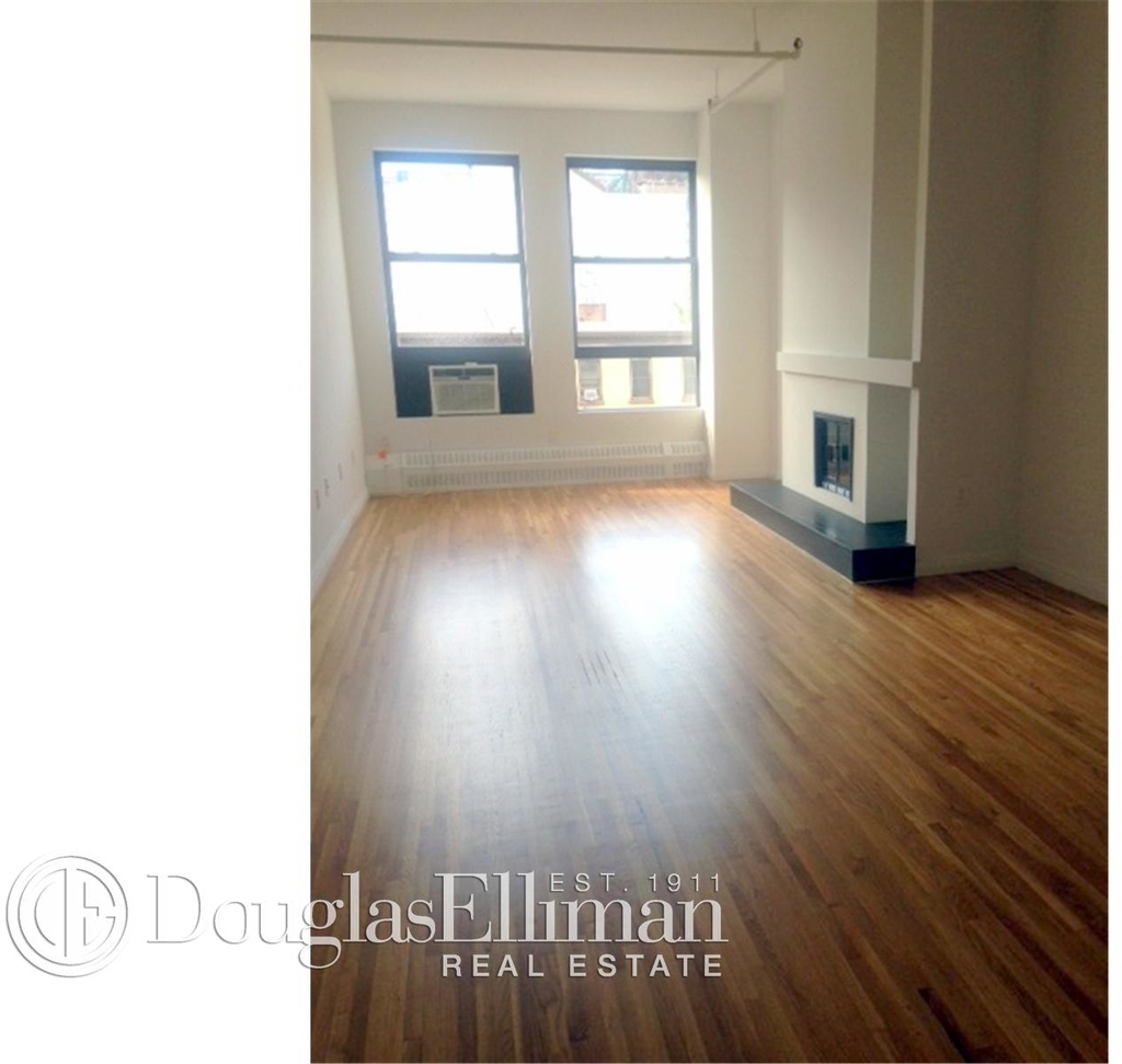 450 Sixth Avenue - Photo 1