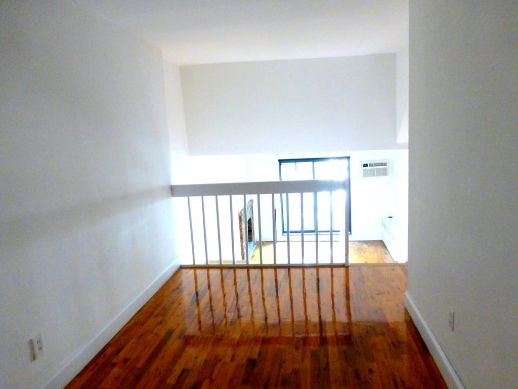 403 East 87th Street - Photo 11