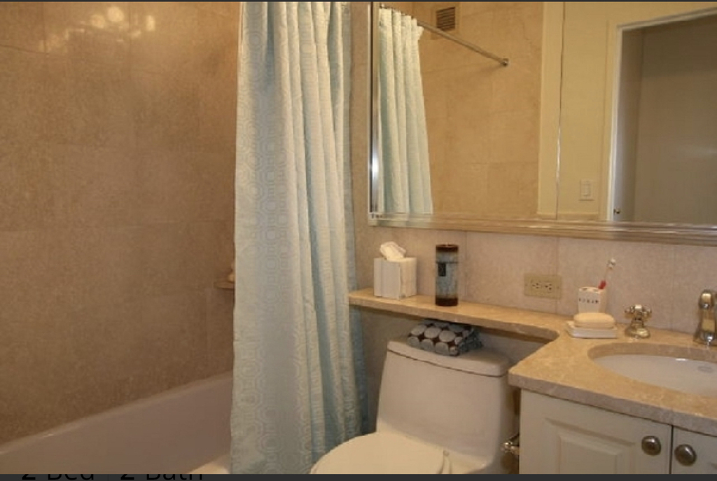 2 Bed/2 Bath @ Lincoln square  - Photo 6