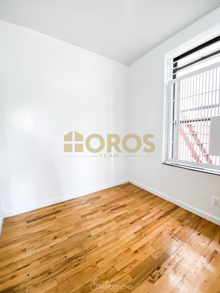 262 East 2nd Street - Photo 6