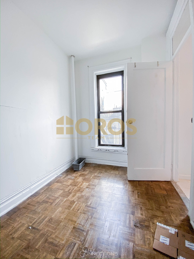 32 Grand St - Photo 4