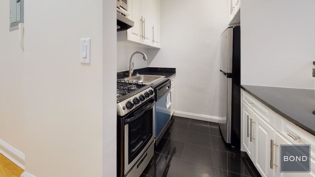 171 East 83rd Street - Photo 2