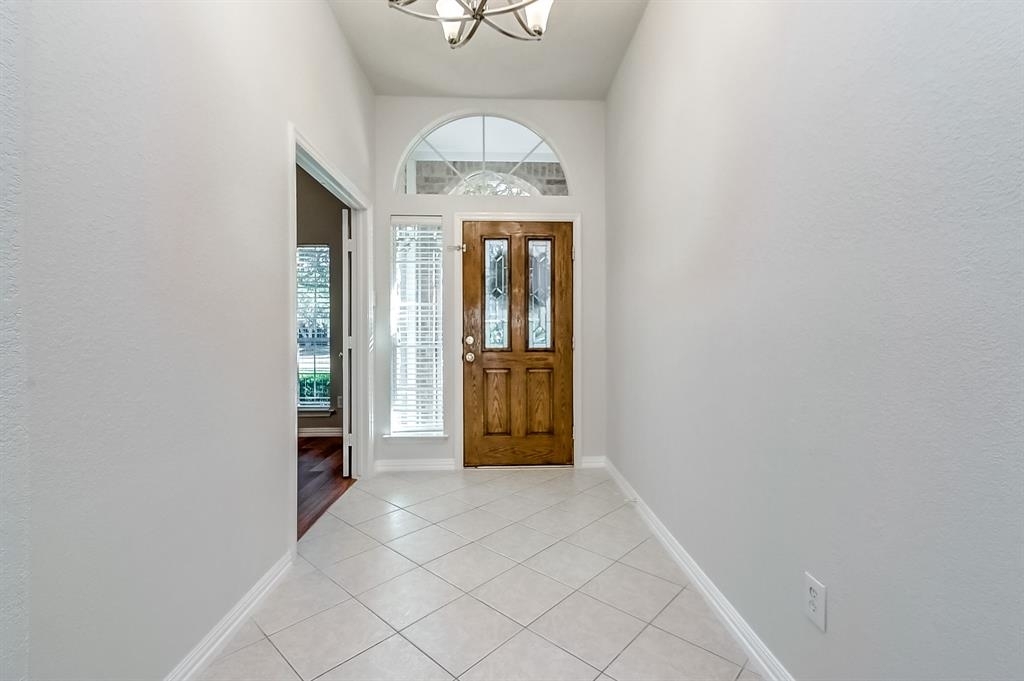 2906 Nueces Canyon Court - Photo 4