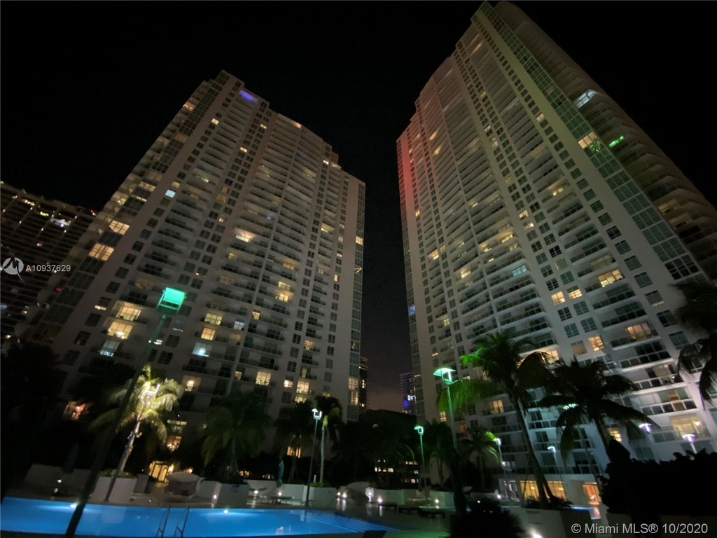 951 Brickell Ave - Photo 0