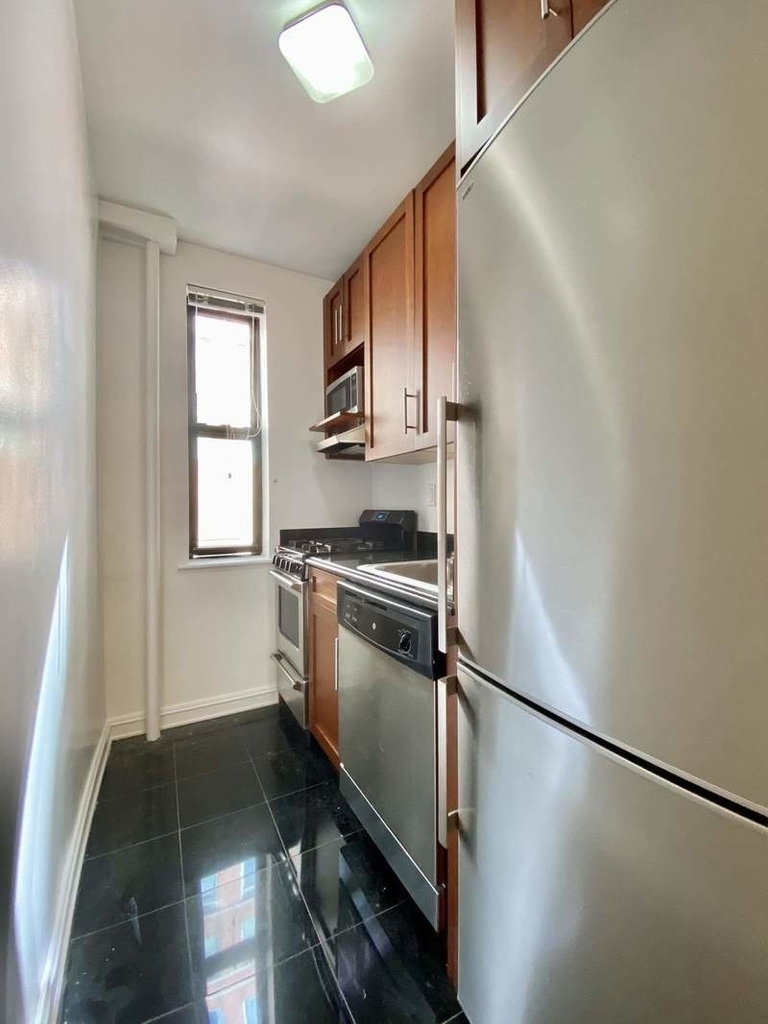 235 East 46th Street - Photo 1