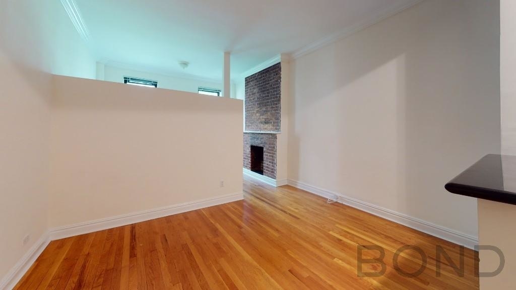 417 West 56th Street - Photo 1