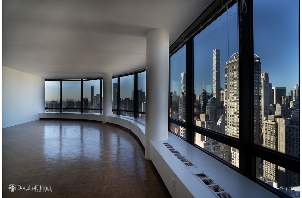 265 East 66th Street - Photo 7