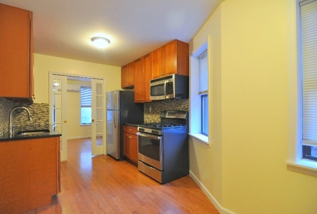 404 East 73rd Street - Photo 1