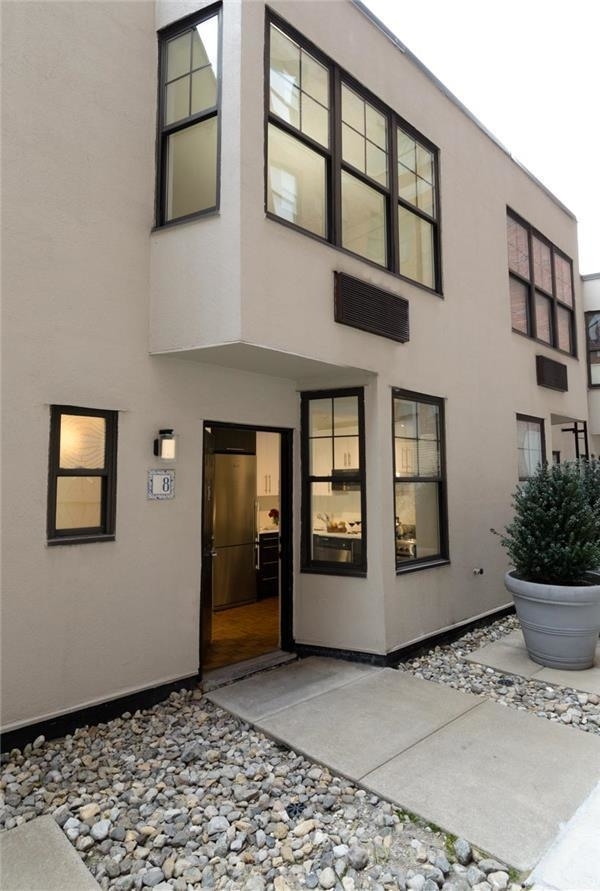 Townhouse at West 34th Street - Photo 0