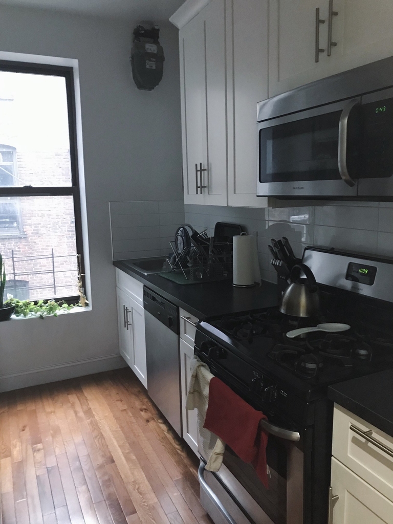 601 West 172nd Street - Photo 6