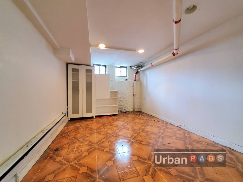 289 Classon Avenue - Photo 8