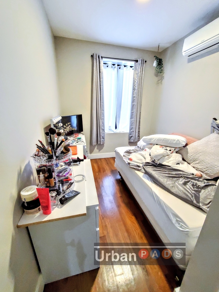 1705 Dean Street - Photo 7