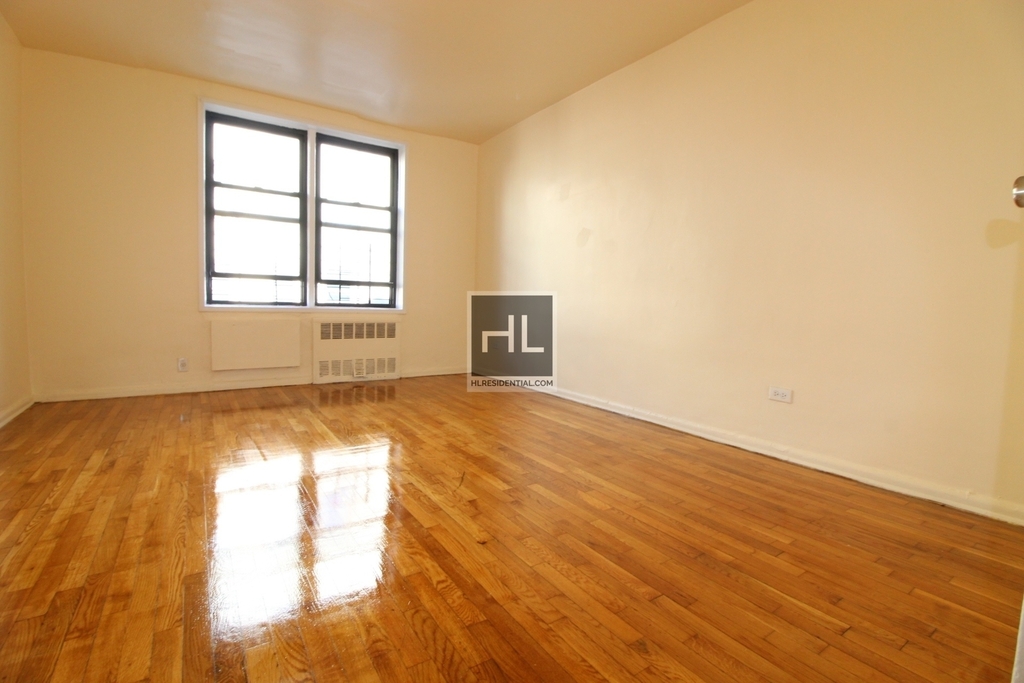 145 East 18 Street - Photo 1