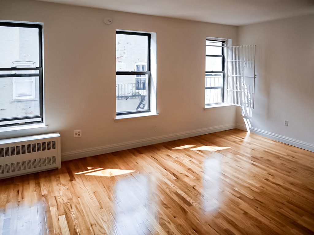 210 East 67th Street - Photo 1