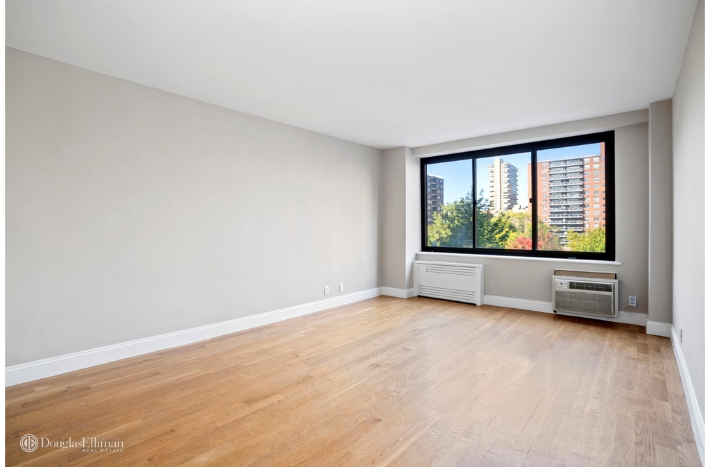 784 Columbus Avenue - Photo 1