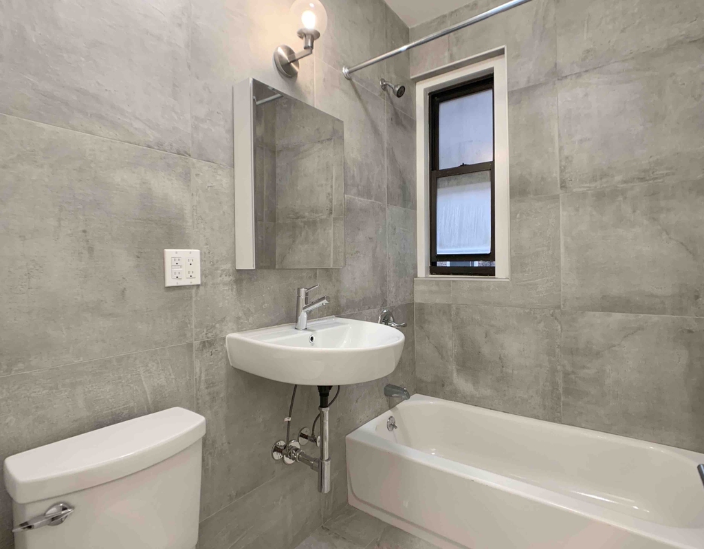 455 West 44th Street - Photo 2