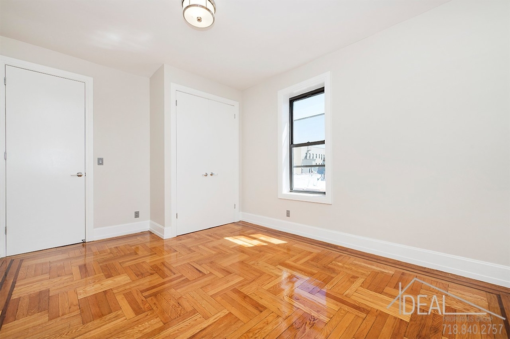 317 Lefferts Avenue - Photo 1