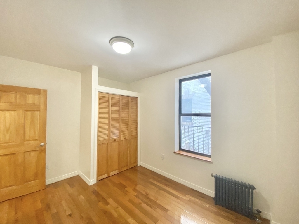 610 West 150th Street - Photo 7