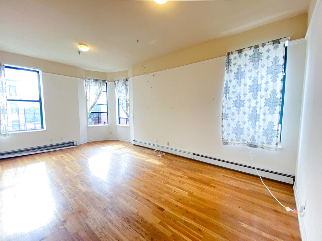 301 West 112th Street - Photo 1