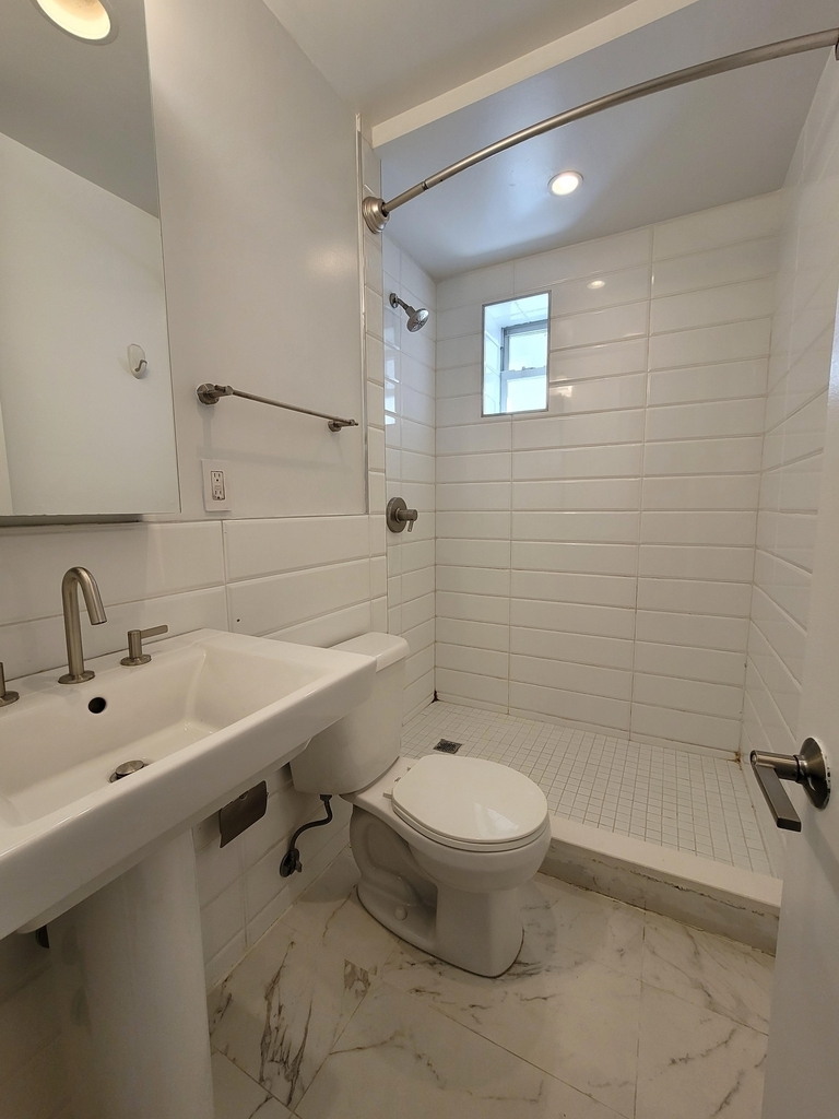 342 East 85th Street - Photo 5