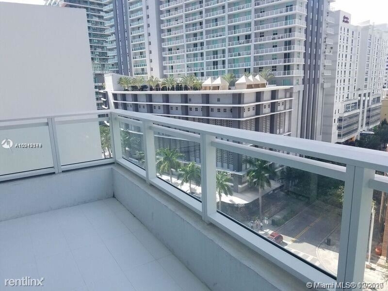 1080 Brickell Ave Unit 907 - Photo 0