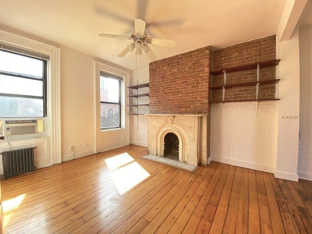 247 East 10th Street - Photo 0