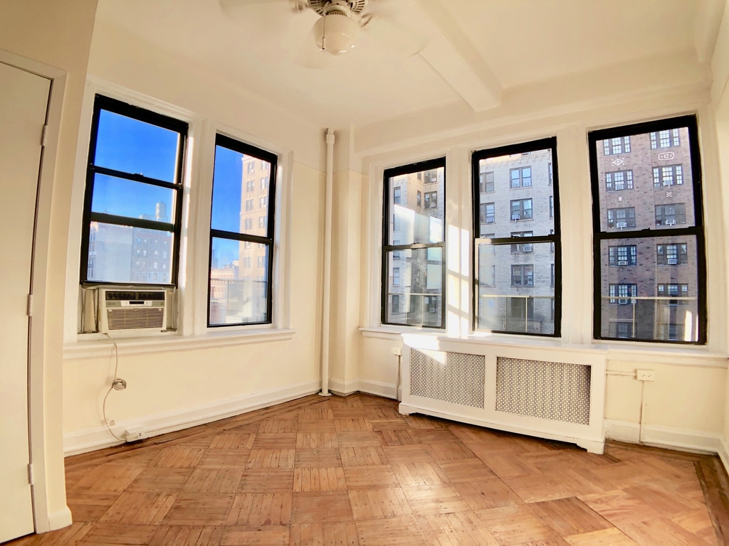 42 West 72nd Street - Photo 0