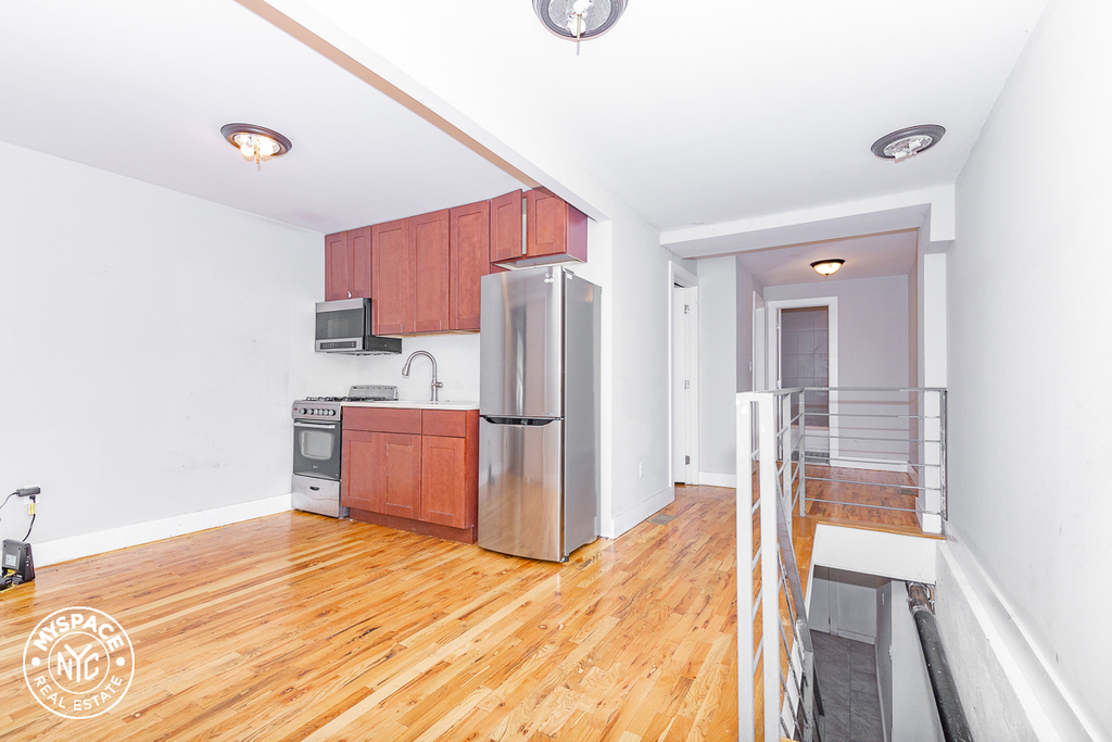 1218 Bushwick Avenue - Photo 3